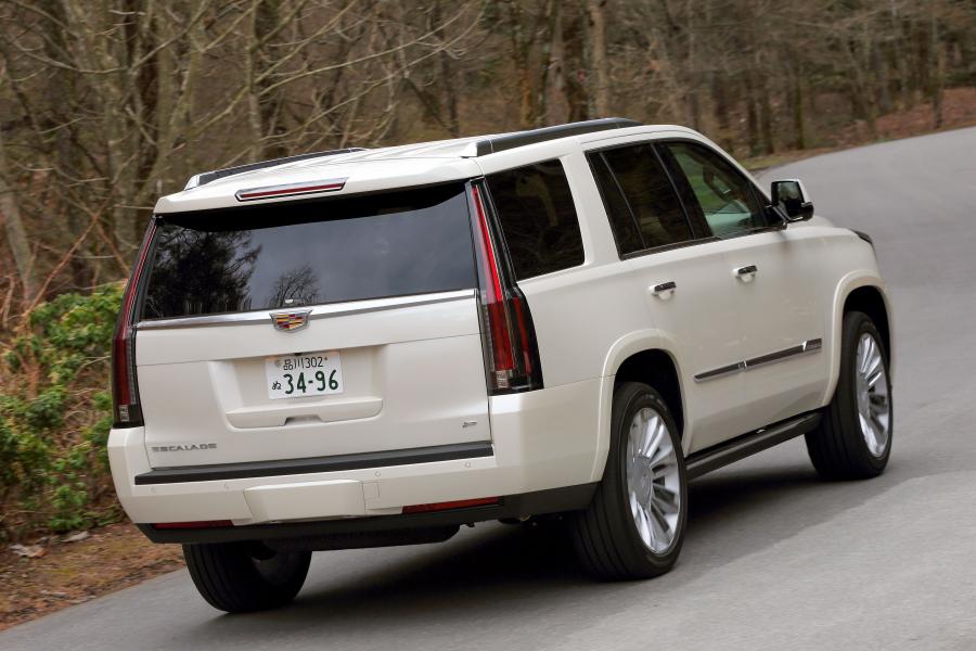  Cadillac Escalade Platinum 2015 года  (JP) (фото 4 из 24)